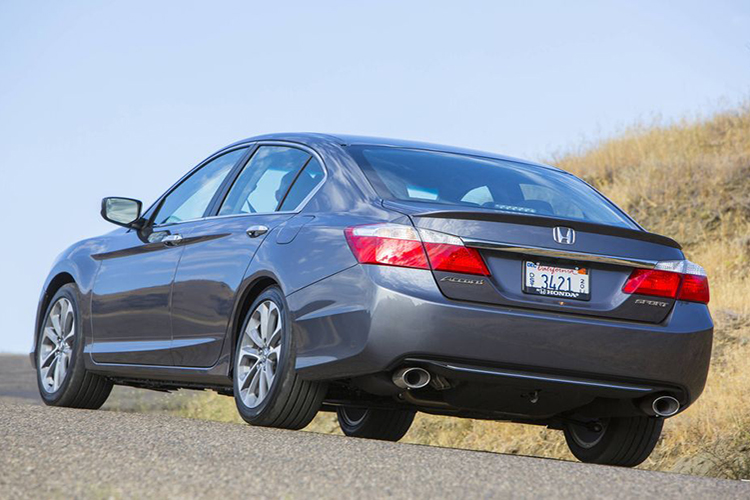 بهترین روغن موتور و گیربکس هوندا آکورد