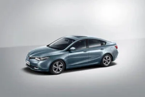 راهنمای خرید بهترین روغن موتور و گیربکس ام جی GT