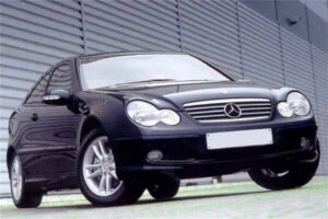 راهنمای خرید بهترین روغن موتور و گیربکس مرسدس بنز C200